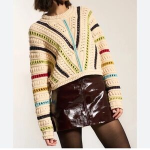 Callahan Knitwear Beige Multicolor Knit Crew Neck Sweater Cropped Long Sleeve